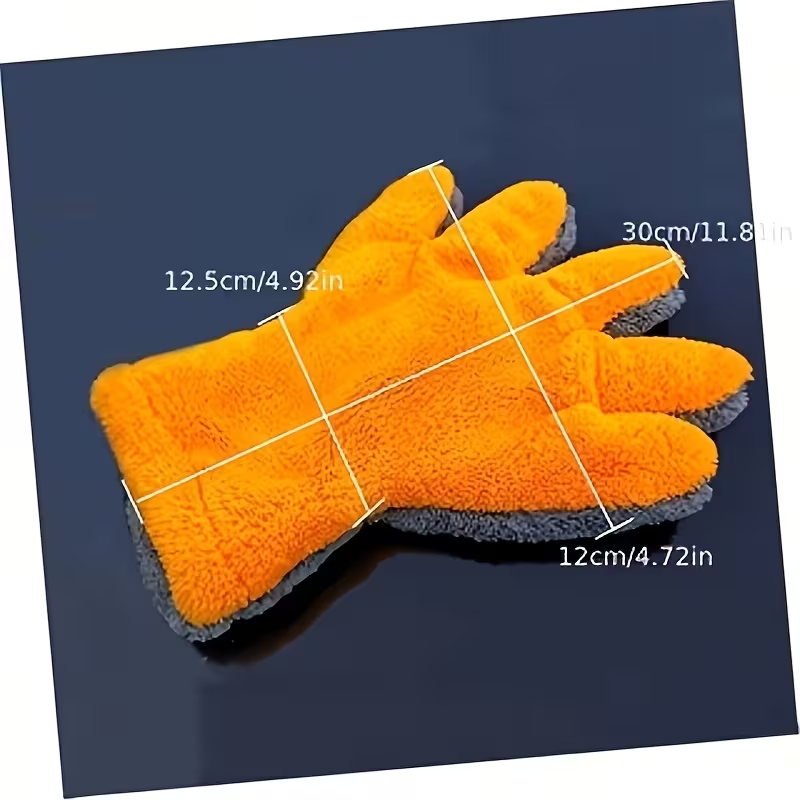 One coral fleece car wash glove - microfiber, scratch-resistant, reusable