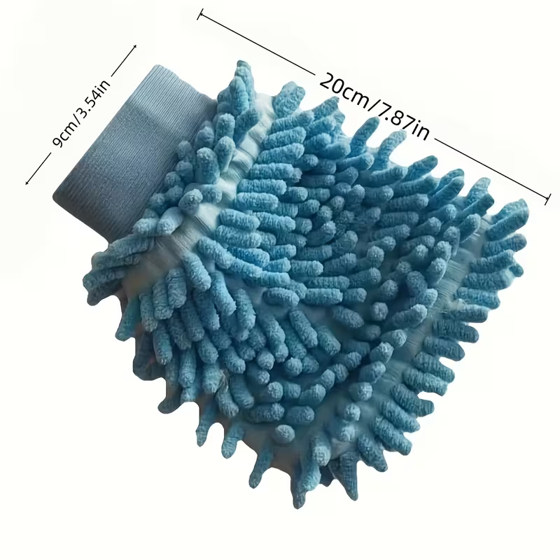 A pair of multi-functional chenille cleaning gloves, highly absorbent and dustproof.