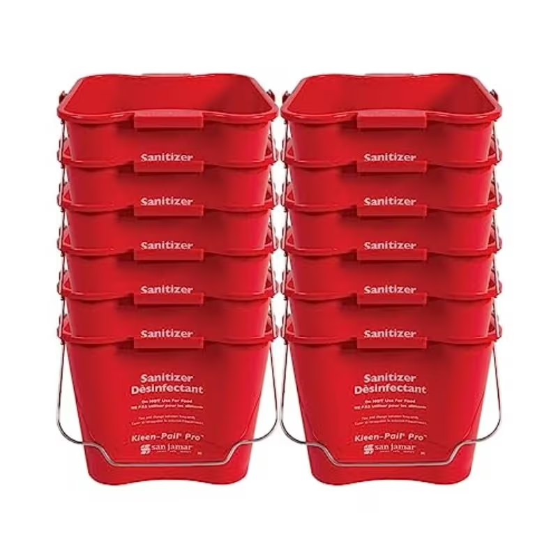Disinfectant cleaning bucket with handle