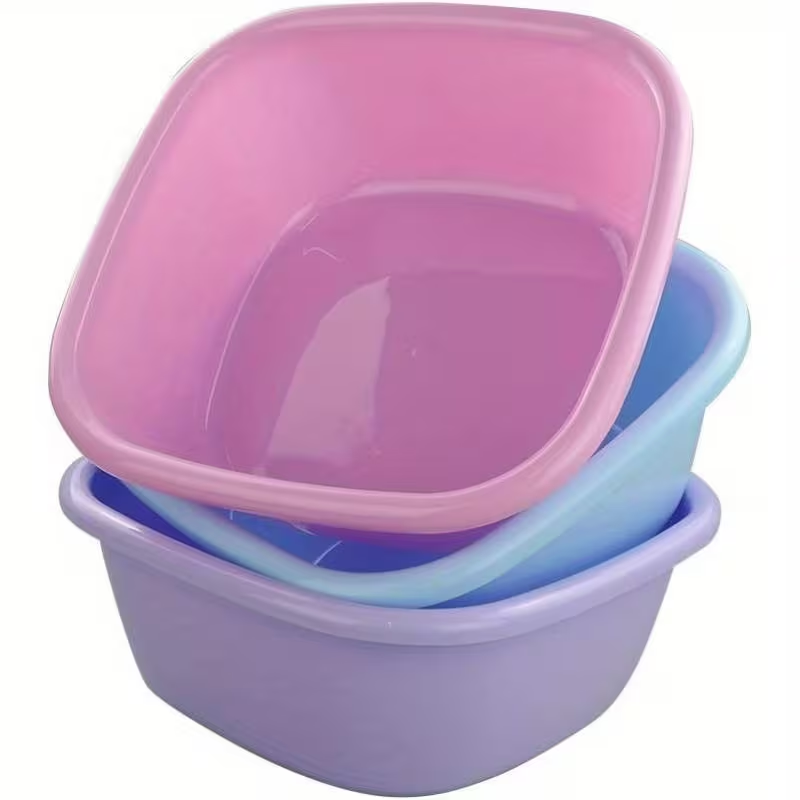 A set of 3 12-quart (11.4-inch) heavy-duty plastic square buckets - stackable