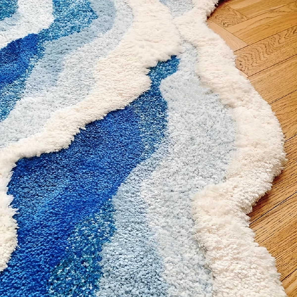 1850g/m² thickened dense flocked carpet, TPR non-slip backing, ocean-themed pattern.