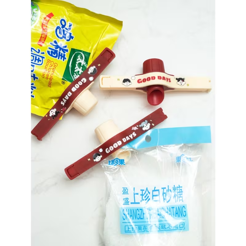 Two food storage and sealing clips, non-contact export-grade plastic snack clips for tea.