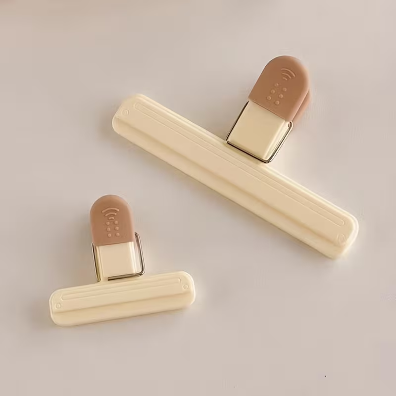 4-pack (2 small + 2 large) multi-functional sealing clips